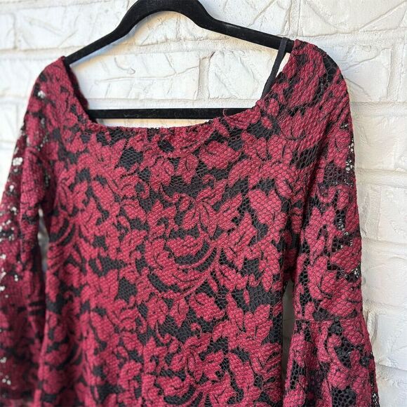 Karen Kane Women's L Burgundy Lace Off-The-Shoulder Knee Dress Party/Cocktail - Picture 4 of 6